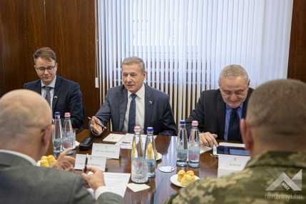 ukrán-magyar védelmi miniszteri találkozó KLAC1394