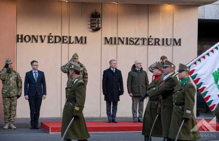 ukrán-magyar védelmi miniszteri találkozó_2